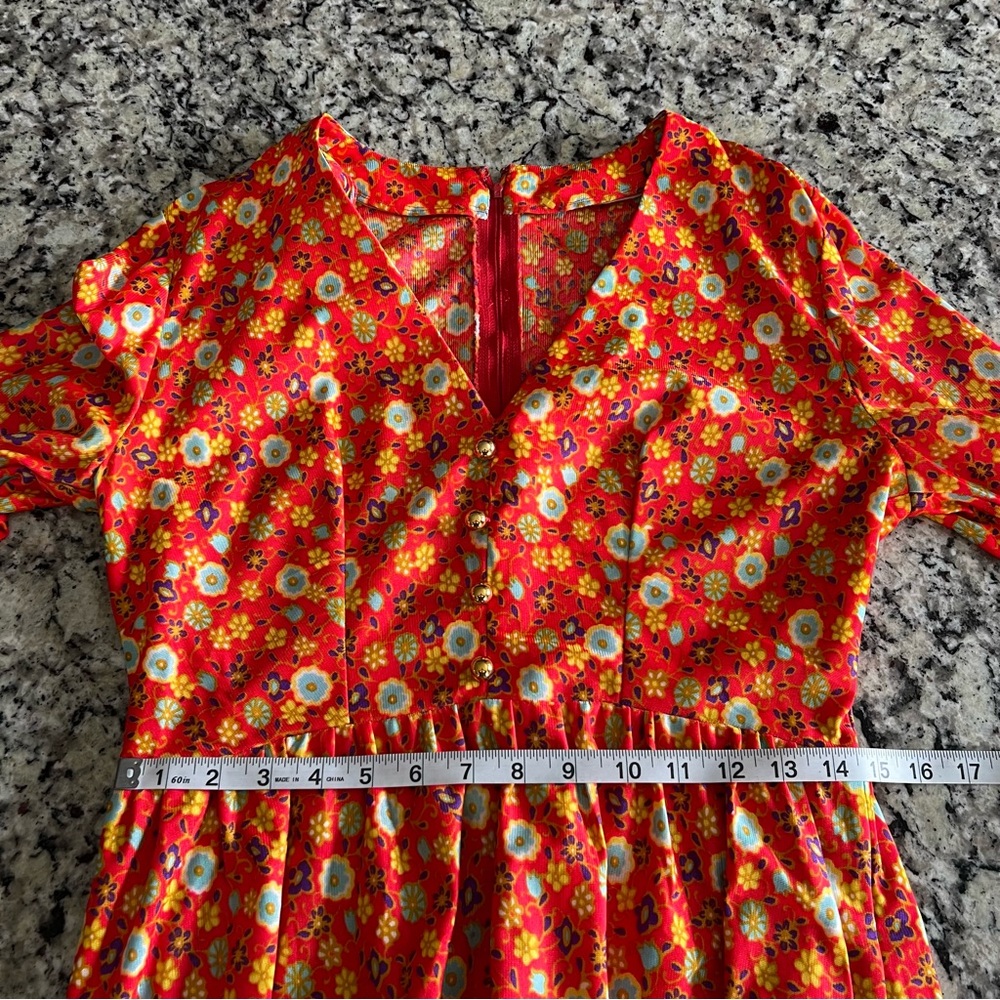 Vintage 70s Floral Dress *See Measurements* - Picture 8 of 9